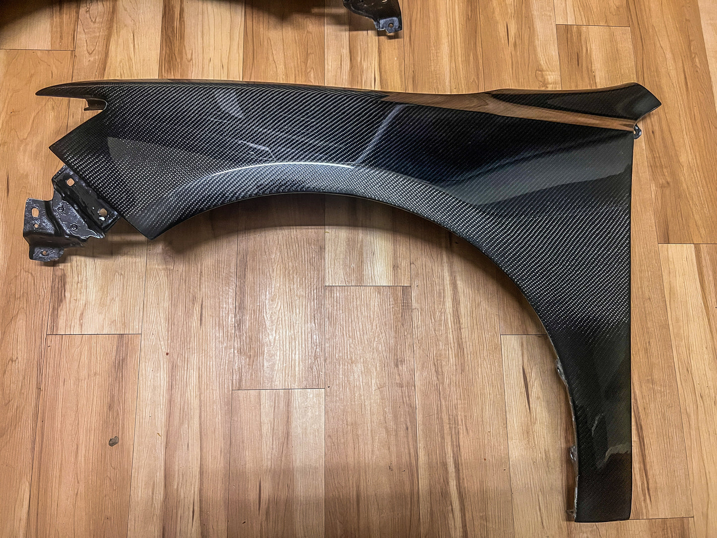 2018-2020 Acura TLX carbon fiber fenders.